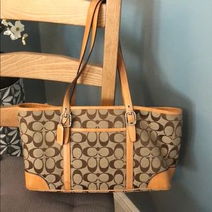 Coach tan signature tote